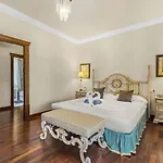 Casa Fife